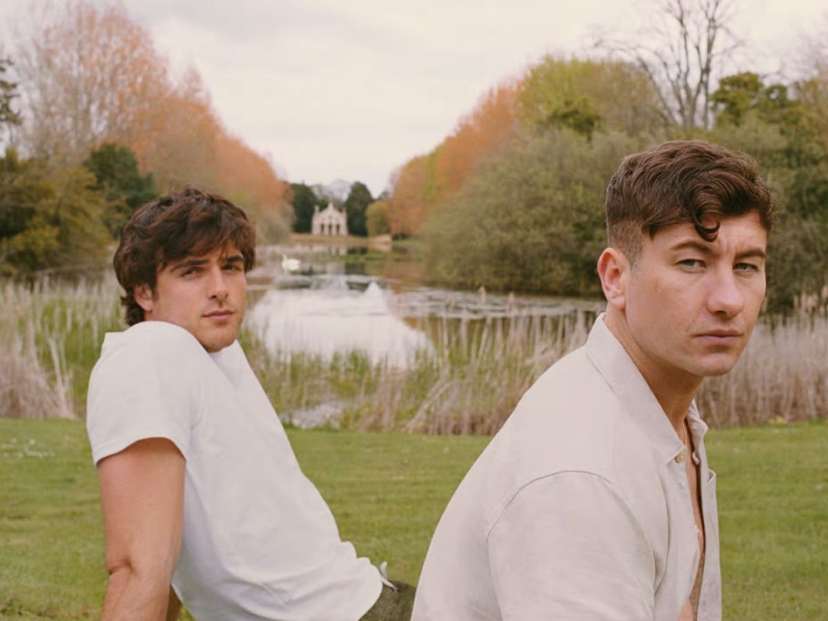 Jacob Elordi e Barry Keoghan em Satlburn (2023).