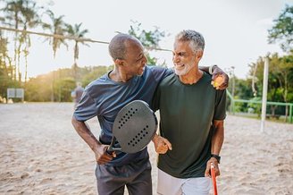 Idosos e exercícios: uma relação necessária.