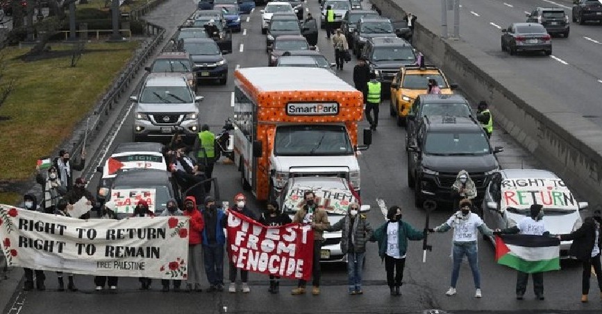 Manifestantes em Nova York 