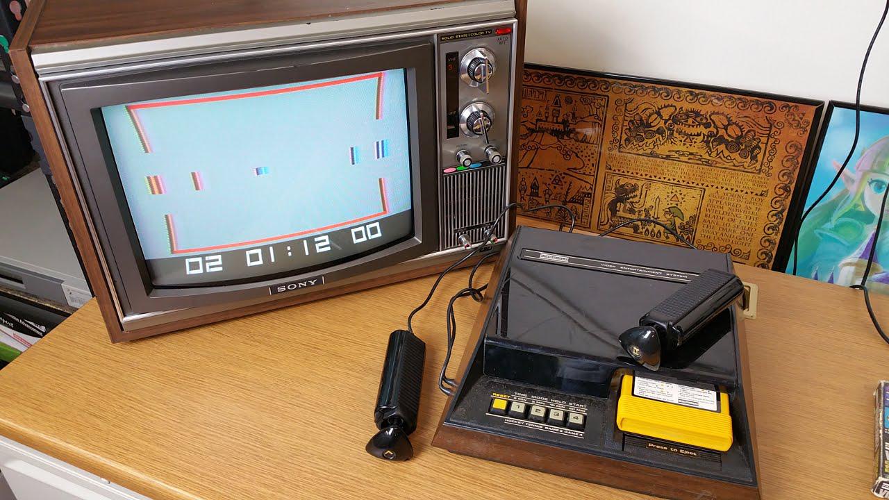 Channel F foi o primeiro console a trazer entrada para cartuchos. (Fonte: YouTube/C/PMuseum/Reprodução)