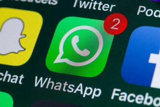 O WhatsApp pode ocupar muito espaço do seu iPhone. (Fonte: GettyImages/ Reprodução)