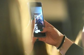 Deletar as prints vai melhorar o espaço do seu iPhone. (Fonte: GettyImages/ Reprodução)