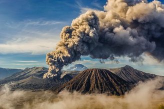 A megaerupção do vulcão do Monte Tambora foi apontada como a causa da ausência do verão em 1816.