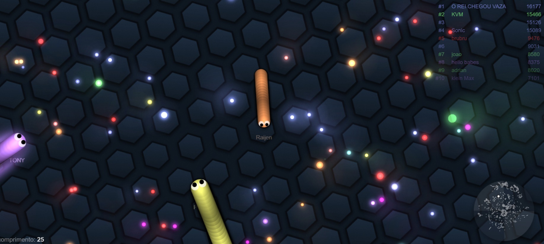 O clássico jogo da cobrinha ganha roupagem nova em Slither.io. (Fonte: Slither.io/Reprodução)