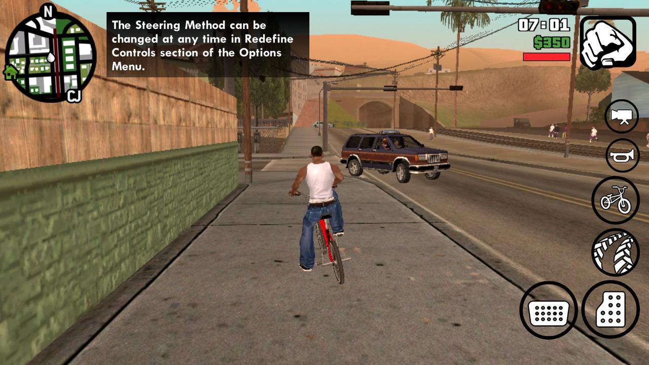 No mobile, San Andreas conta com controles diretamente na tela de toque. (Fonte: Android Shock/Reprodução)