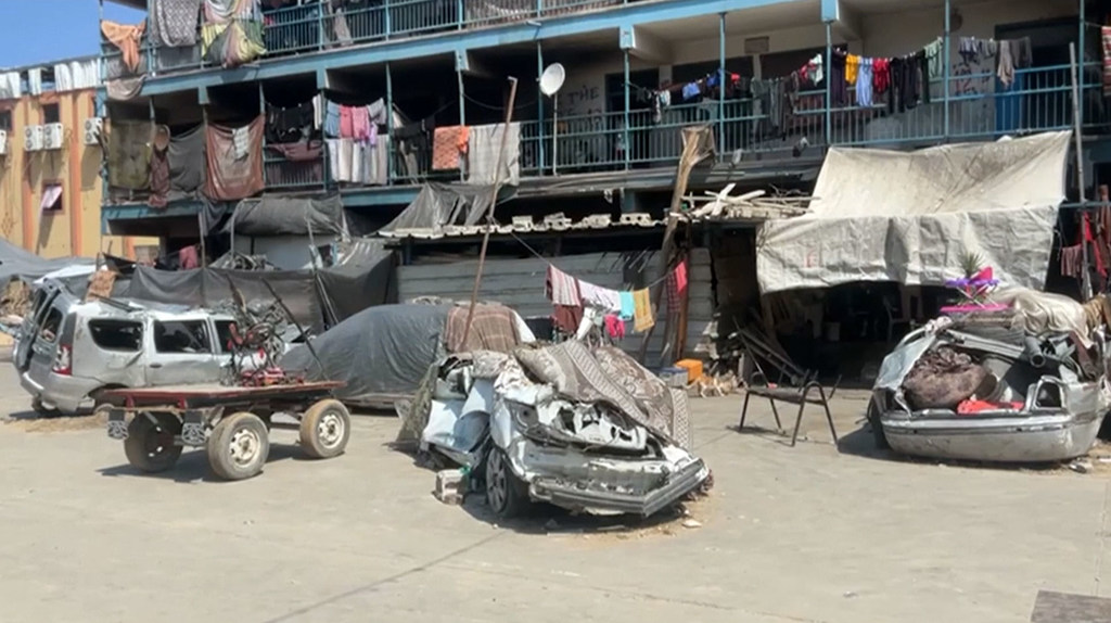 Faltam comida e abrigos para as famílias, que tiveram suas casas  destruídas